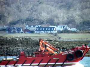 Cottages_From_Lismore_Ferry